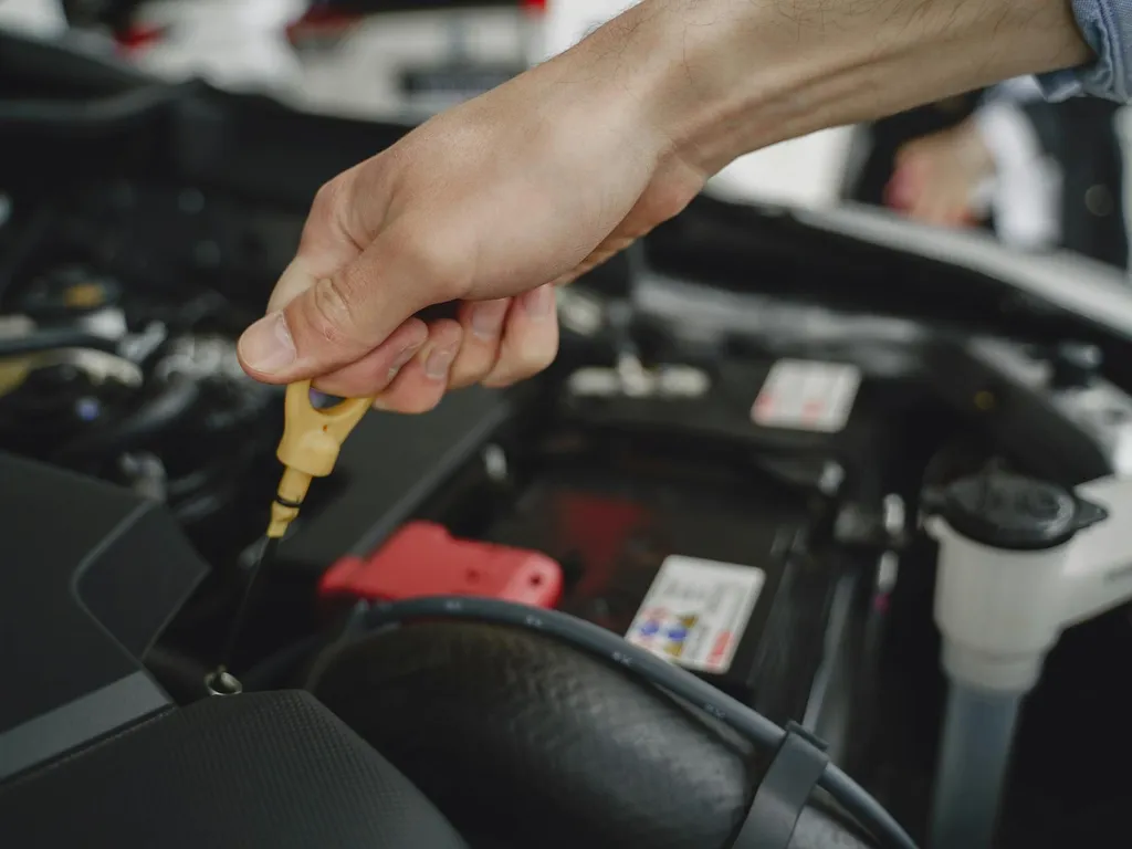 controle-de-maintenance-de-voiture